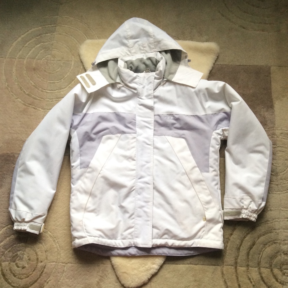 Trespas ski jacket, water proof jacket large
